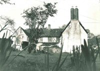 Pin Farm, Oxford - Carcanet's first home